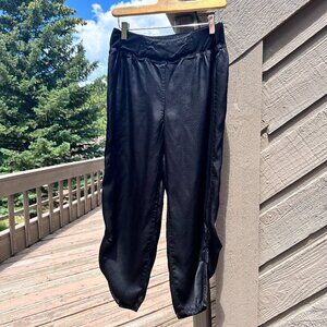 Vintage Barbara Lesser Cropped High-Rise Satin Black Pants